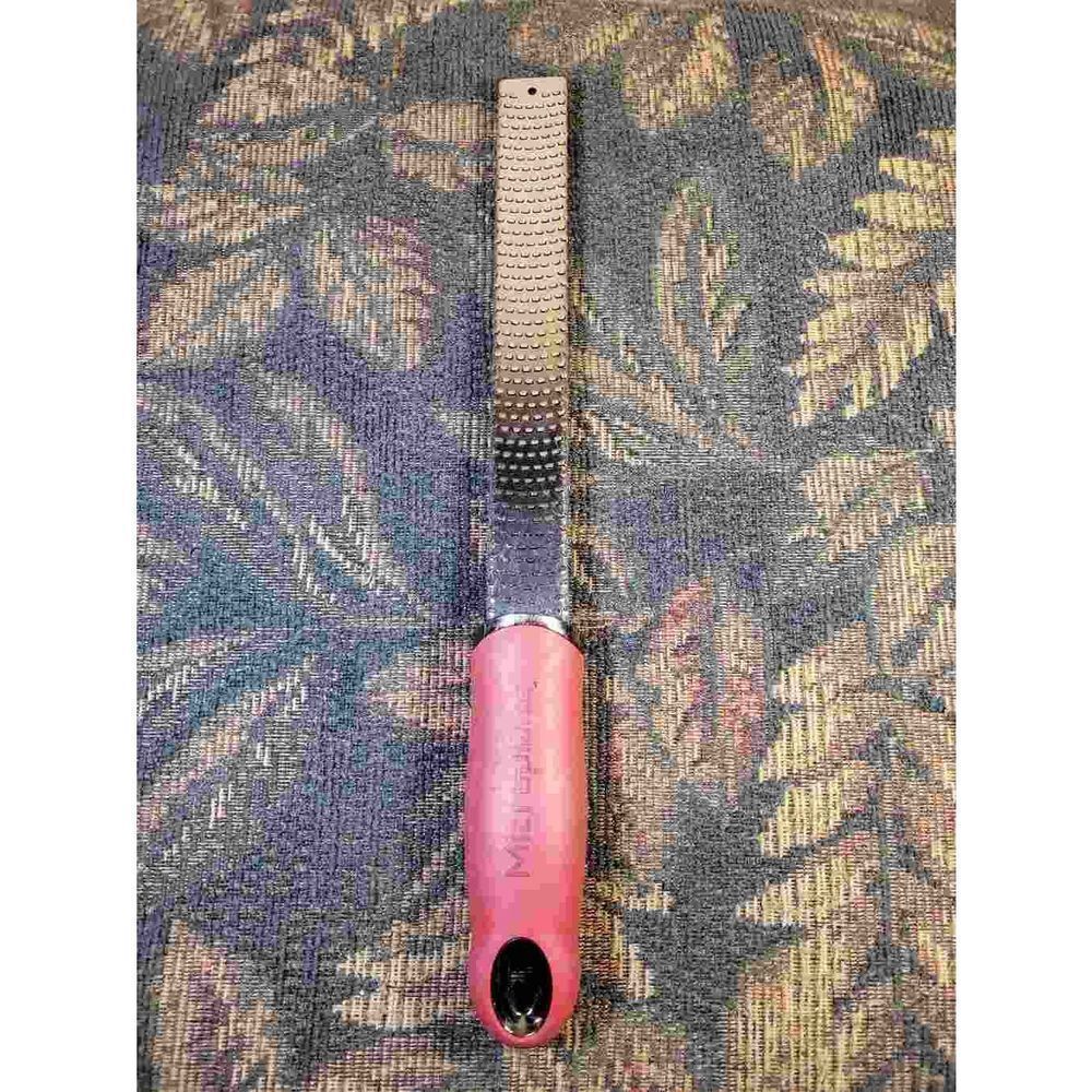Microplane Classic Zester Grater- Red